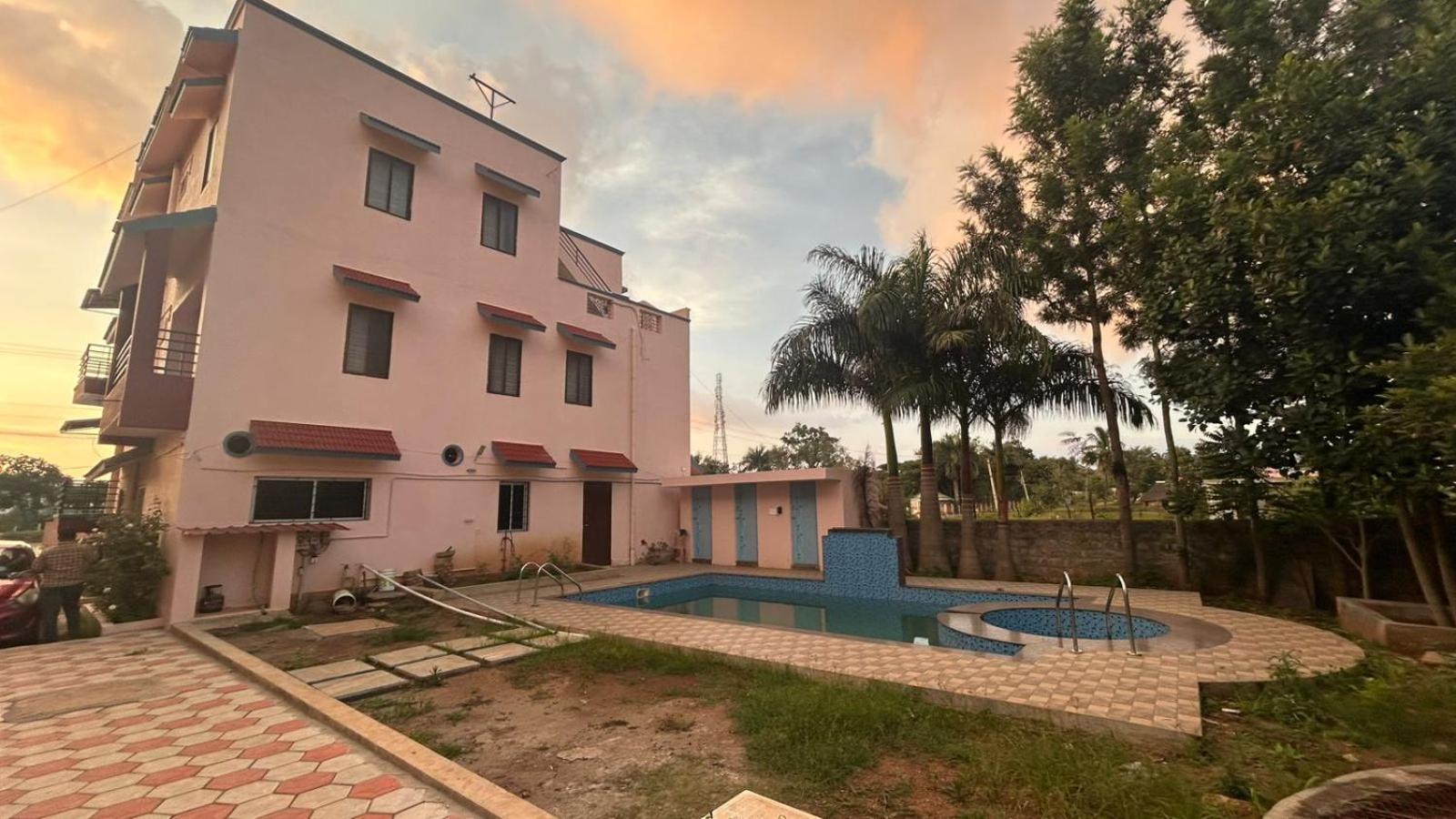 Lodge Breeze Valley Residency Yelagiri