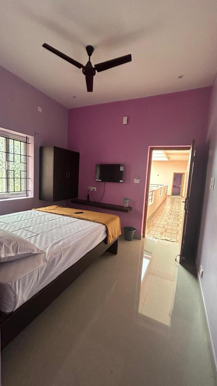 Breeze Valley Residency Yelagiri