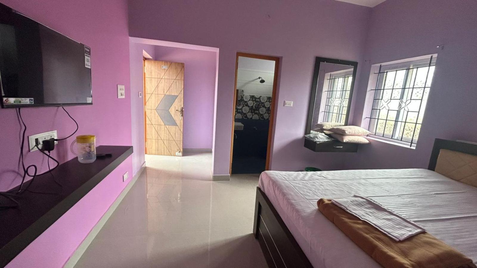 Breeze Valley Residency Yelagiri